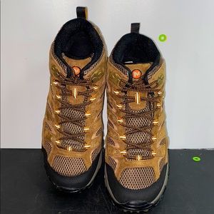 8.5 W MERRELL MOAB 2 WATERPROOF HIKING BOOT EARTH